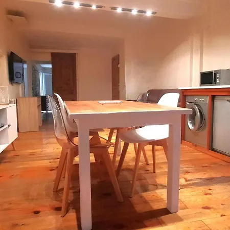 Vue Cité-centre Historique-patio-tendance-calme